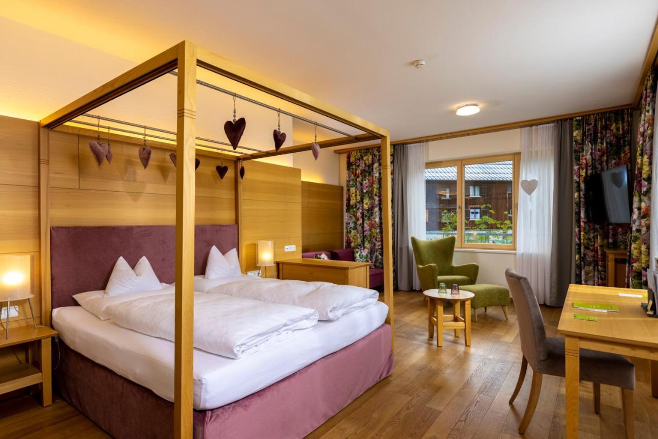 Hotel Walserberg Warth  Экстерьер фото