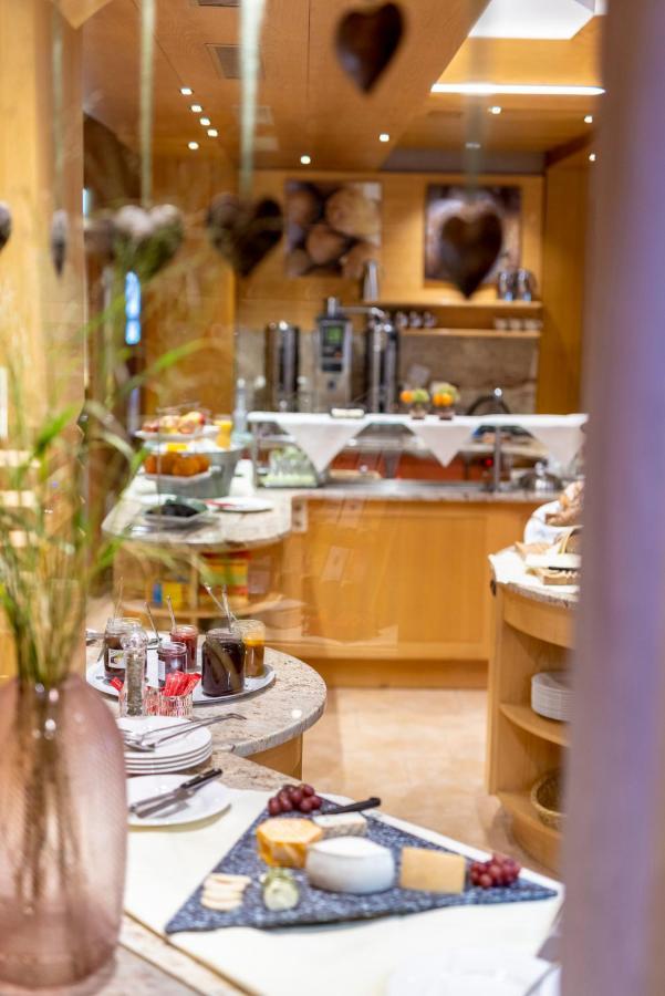 Hotel Walserberg Warth  Экстерьер фото